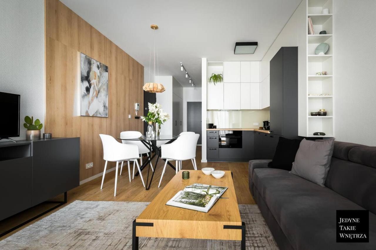 Luxury Apartments Mennica Residence With Parking Warsaw Luaran gambar