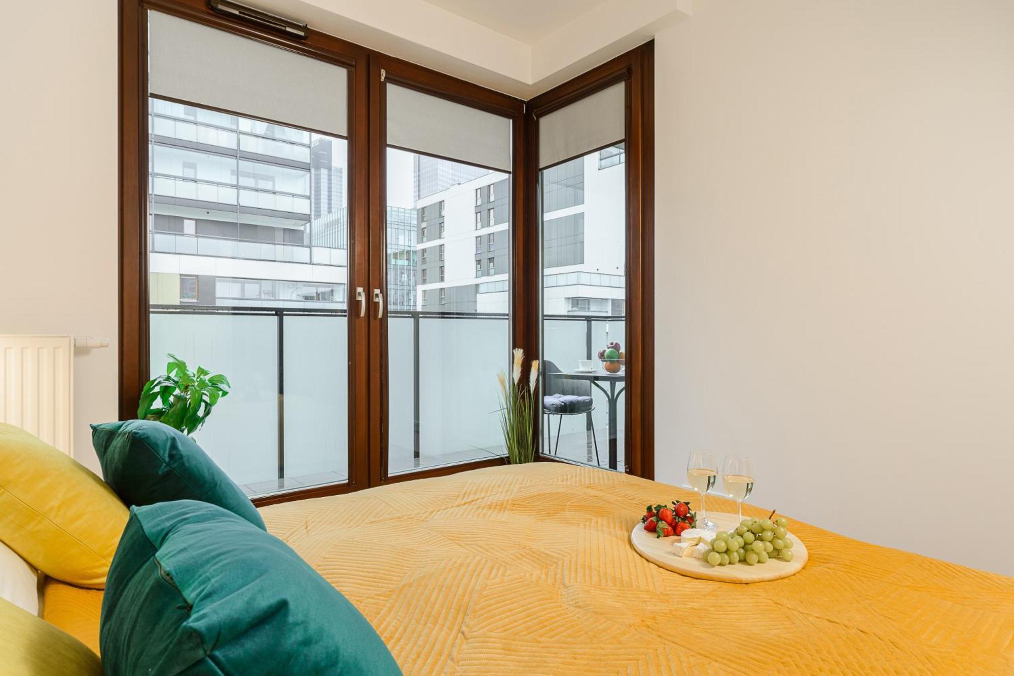 Luxury Apartments Mennica Residence With Parking Warsaw Luaran gambar