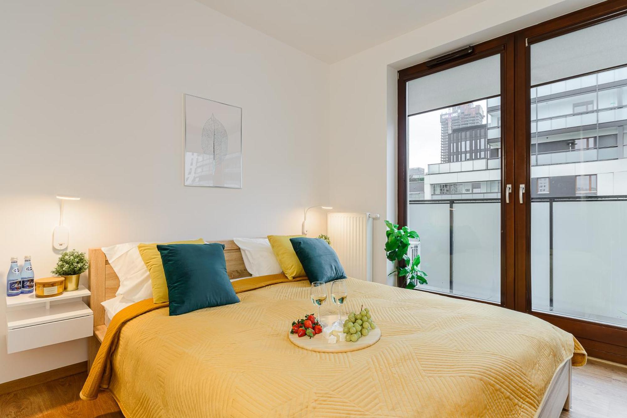 Luxury Apartments Mennica Residence With Parking Warsaw Luaran gambar