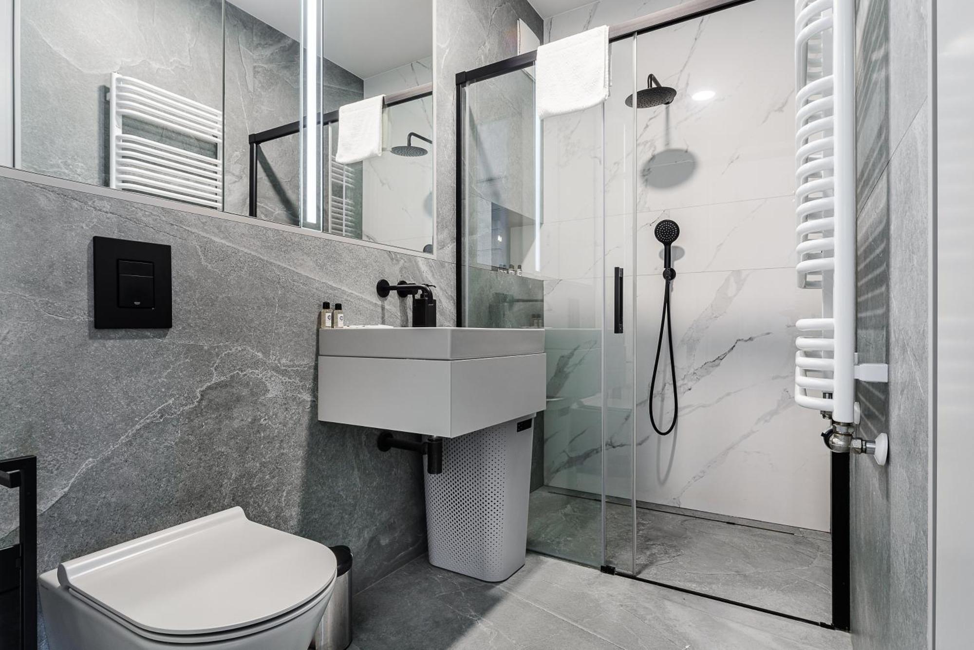 Luxury Apartments Mennica Residence With Parking Warsaw Luaran gambar